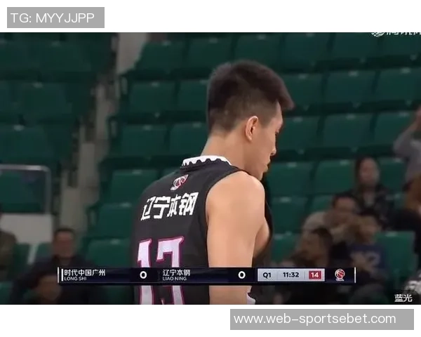 媒体人称庞峥麟运球技巧堪比郭艾伦引发热议